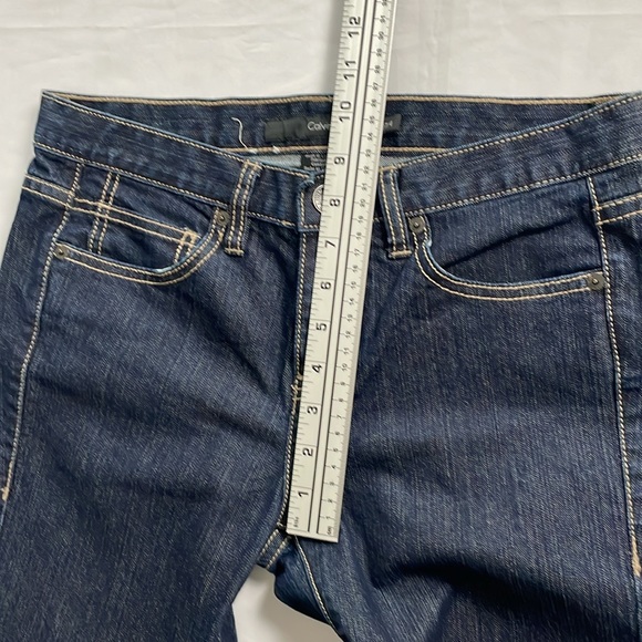 Women’s size 4 Calvin Klein Jeans dark blue jeans - Picture 3 of 10